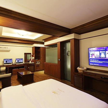Bucheon Sr Hotel Εξωτερικό φωτογραφία