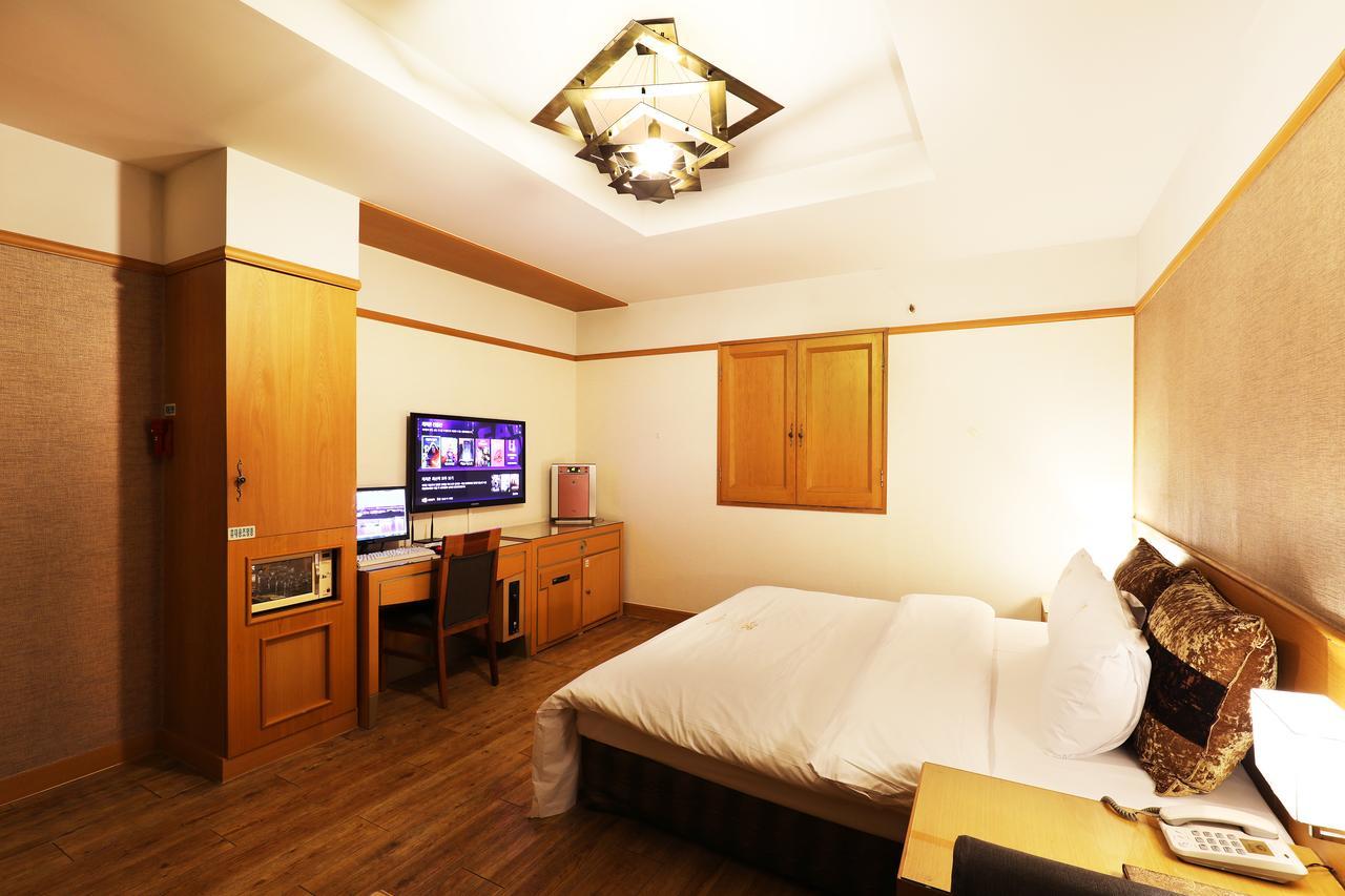 Bucheon Sr Hotel Εξωτερικό φωτογραφία
