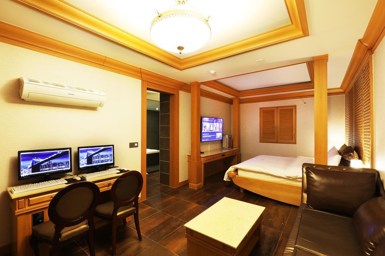 Bucheon Sr Hotel Εξωτερικό φωτογραφία
