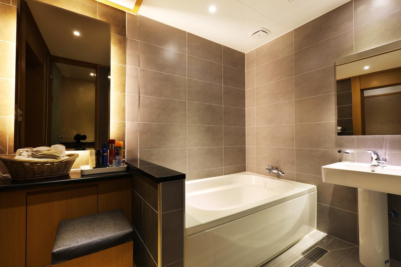 Bucheon Sr Hotel Εξωτερικό φωτογραφία