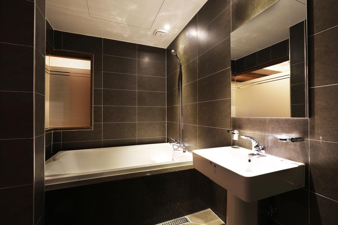 Bucheon Sr Hotel Εξωτερικό φωτογραφία